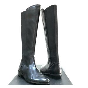 Tahari Ricky Boot